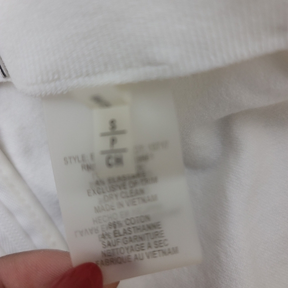 Elie Tahari Jessalyn Cream Slim Ankle Pant - Picture 6 of 6